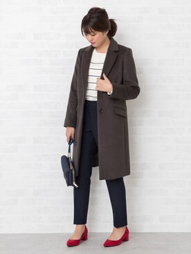 「NATURAL BEAUTY BASIC（ナチュラルビューティーベーシック）のアイテム（チェスターコート）」を使った、NBB STAFF 18さん（レディース・162cm）の冬コーディネート