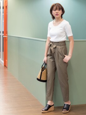 NBB STAFF 18さん（レディース・162cm）の春コーディネート