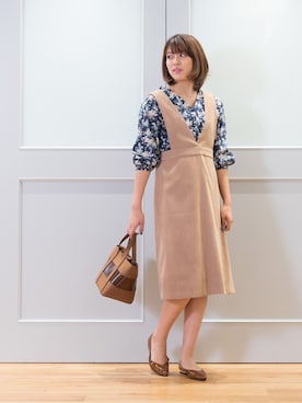 「アイテム（ジャンパースカート）」を使った、NBB STAFF 18さん（レディース・162cm）の夏コーディネート