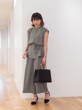 「NATURAL BEAUTY BASIC（ナチュラルビューティーベーシック）のアイテム（パンプス）」を使った、NBB STAFF 18さん（レディース・162cm）の春コーディネート