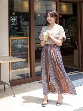 「NATURAL BEAUTY BASIC（ナチュラルビューティーベーシック）のアイテム（パンプス）」を使った、NBB STAFF 18さん（レディース・162cm）の夏コーディネート