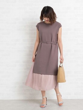 「アイテム（トートバッグ、シルバー系）」を使った、NBB STAFF 18さん（レディース・162cm）の春コーディネート