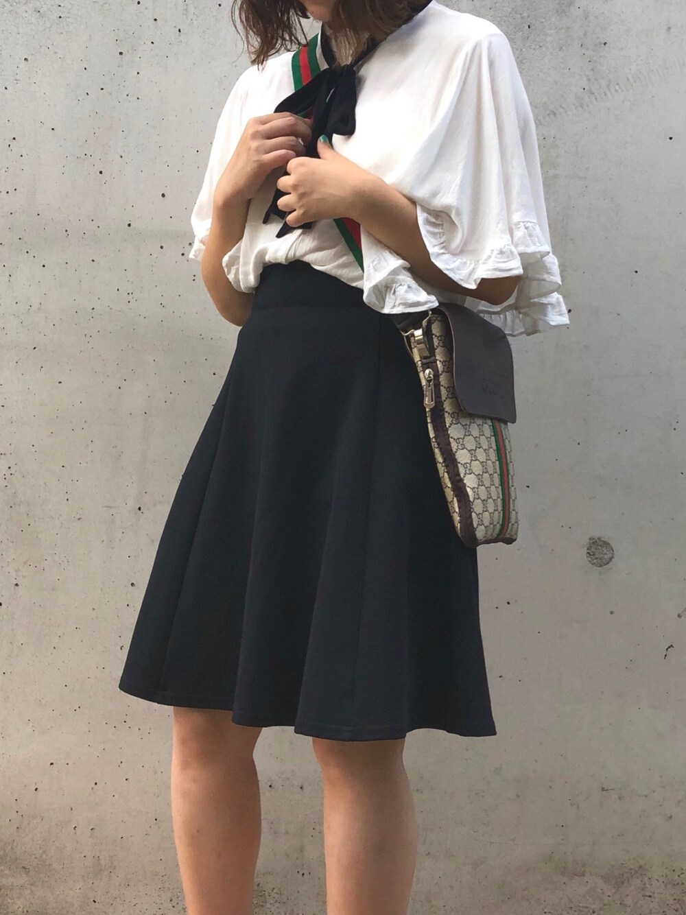 「お洒落さんとつながりたい」｜「ZARA WOMANのアイテム（シャツ/ブラウス、ホワイト系）」を使った、MIKUさん（レディース・155cm）の夏コーディネートの1枚目の写真