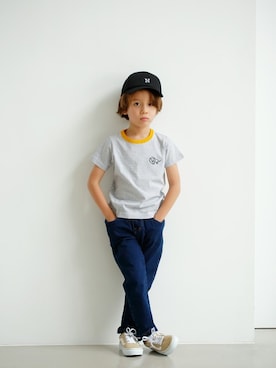 「アイテム（デニムパンツ）」を使った、DADWAYさん（キッズ・110cm）の春コーディネート