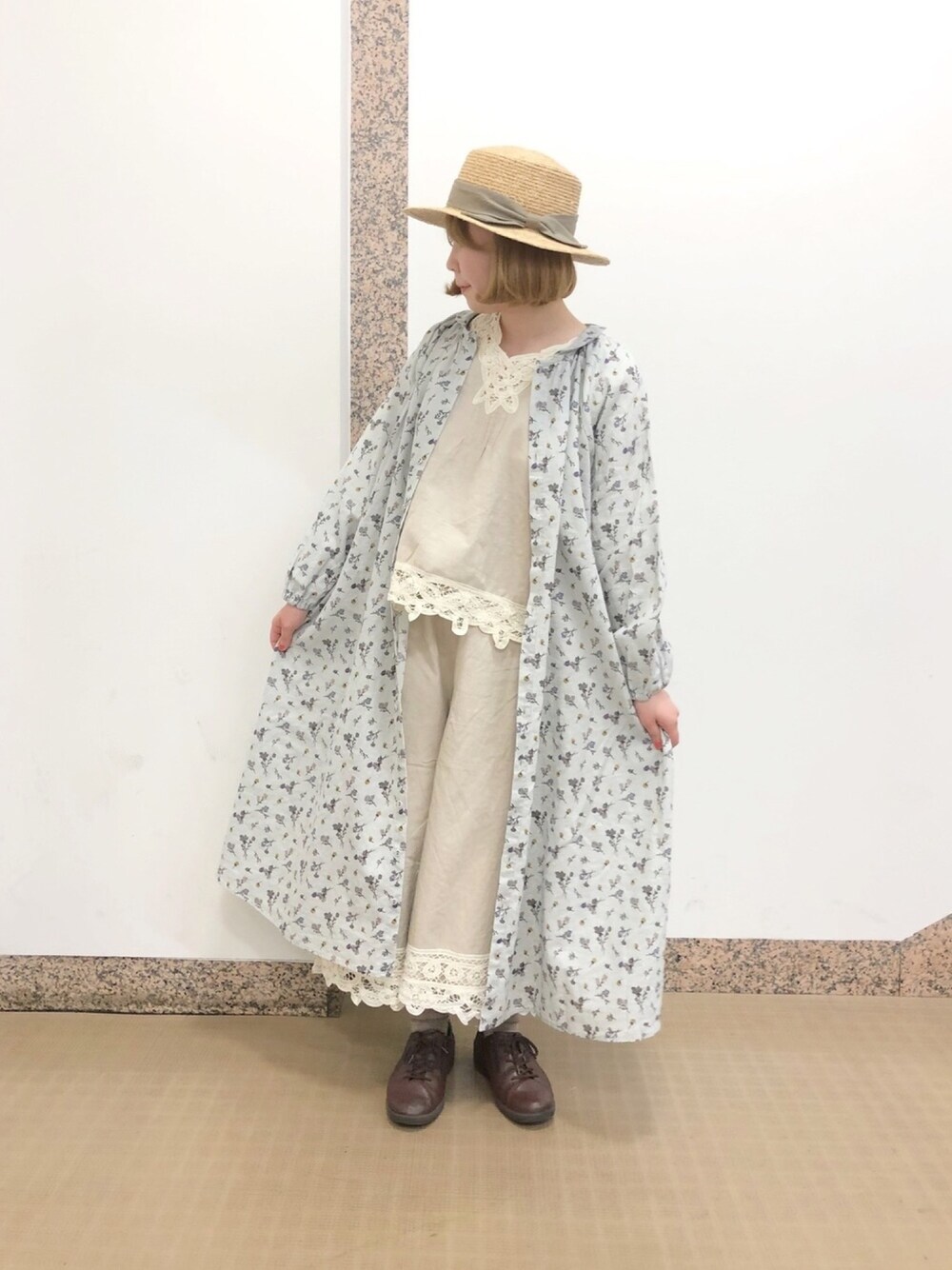 「Samansa Mos2の春の草花柄麻綿前後着ワンピース（ワンピース、グリーン系）」を使った、ひきださん（レディース・157cm）の春コーディネートの1枚目の写真