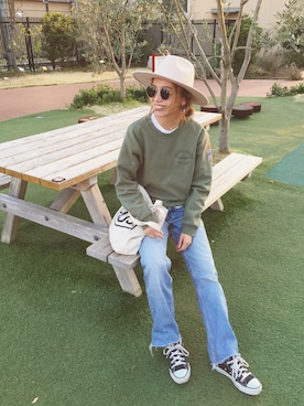 「Lee（リー）のアイテム（Tシャツ/カットソー）」を使った、階上実穂さん（レディース・158cm）の春コーディネート