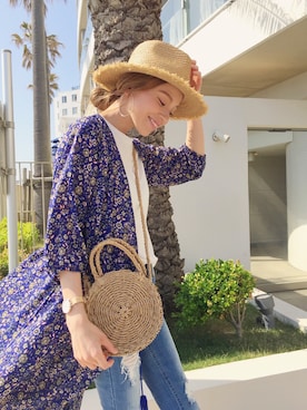 「ペーパーバッグ」｜「アイテム（アナログ腕時計）」を使った、階上実穂さん（レディース・158cm）の春コーディネート