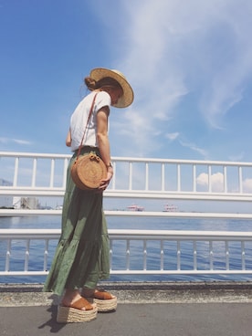 「H&M（エイチ・アンド・エム）のアイテム（ハット）」を使った、階上実穂さん（レディース・158cm）の夏コーディネート