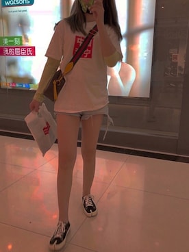 「アイテム（スリッポン）」を使った、杨啊啊啊不さん（レディース・157cm・20代）の春コーディネート