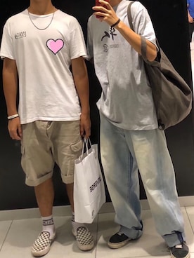 「CLOT（クロット）のアイテム（トップス）」を使った、不吃早餐是件很嘻哈的事yeさん（メンズ・176cm）の秋コーディネート