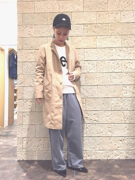 「Lee（リー）のアイテム（トレンチコート）」を使った、Honoka さん（レディース・150cm）の秋コーディネート