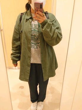 「シャツ×スウェット」｜Mamiさん（レディース・148cm）の秋コーディネート