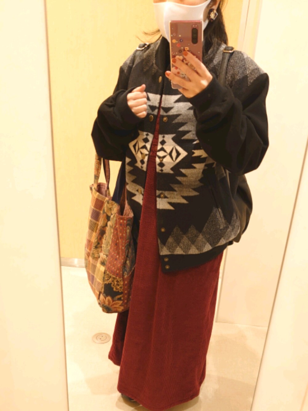 「ロングワンピース、ペンドルトン、古着」｜「PENDLETONのアイテム（ジャケット/アウター、ブラック系）」を使った、Mamiさん（レディース・148cm）の秋コーディネートの1枚目の写真