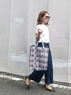 「アイテム（サングラス）」を使った、shukoさん（レディース・158cm）の春コーディネート