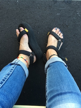 「通販のアイテム（サンダル、ブラック系）」を使った、hit☺︎miさん（レディース）の夏コーディネート