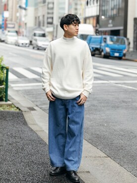「SENSE OF PLACE by URBAN RESEARCH（センスオブプレイスバイアーバンリサーチ）のワイドデニム（その他パンツ）」を使った、kengoさん（メンズ・180cm）の秋コーディネート
