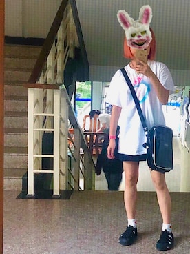 牙好疼啊喂さんのコーディネート