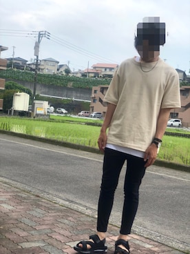 「リドム」｜「アイテム（チノパンツ）」を使った、Yusukeさん（メンズ・172cm）の夏コーディネート