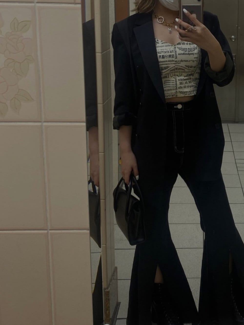 「palomawool、litmus、honeymihoney、UNITED TOKYO、フレアパンツ、ジャケット、ZARA、モノトーン、ootd、ビスチェ」｜「HONEY MI HONEYのアイテム（パンツ、ブラック系）」を使った、Amyyyさん（レディース・153cm）の夏コーディネートの1枚目の写真