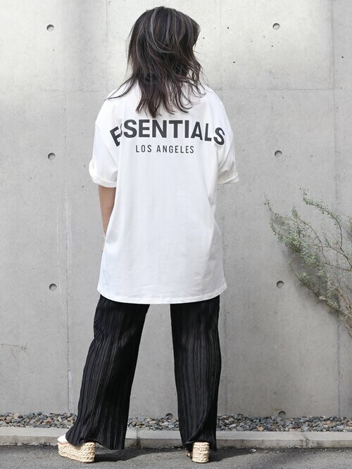 anna（ROOPTOKYO）｜FOG ESSENTIALSのTシャツ/カットソーを使ったコーディネート - WEAR