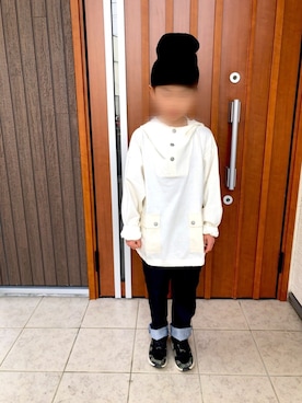「アイテム（その他パンツ、ブルー系）」を使った、oio.aiaさん（キッズ・130cm）の冬コーディネート
