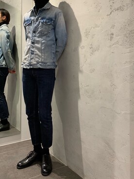 「surt（サート）のアイテム（デニムジャケット）」を使った、みうらさん（メンズ・177cm）の秋コーディネート