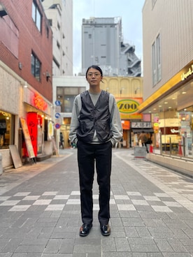 「uncut bound」｜「アイテム（スウェット）」を使った、みうらさん（メンズ・177cm）の春コーディネート