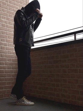 「UNDERCOVER（アンダーカバー）のアイテム（ライダースジャケット）」を使った、たくさん（メンズ・174cm）の春コーディネート