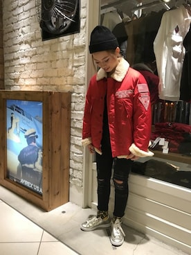 「アイテム（ミリタリージャケット、レッド系）」を使った、きゃらさわさん（レディース・153cm）の秋コーディネート