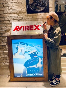 「AVIREX（アヴィレックス）のアイテム（トレンチコート）」を使った、きゃらさわさん（レディース・153cm）の春コーディネート