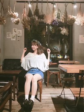 「Heather（ヘザー）のドビードットフレアブラウス 734202（シャツ/ブラウス、ホワイト系）」を使った、Nanaさん（レディース・162cm）の春コーディネート