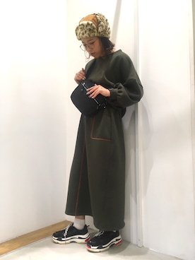 「AS KNOW AS PINKY（アズノゥアズピンキー）のアイテム（スウェット）」を使った、よこやまさん（レディース・159cm）の秋コーディネート