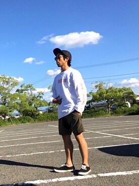 「WEGO（ウィゴー）のアイテム（Tシャツ/カットソー、ホワイト系）」を使った、理一さん（メンズ・163cm）の春コーディネート