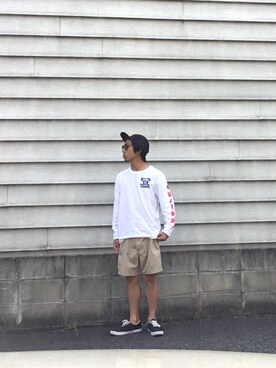 「DEUS EX MACHINA（デウスエクスマキナ）のアイテム（Tシャツ/カットソー、ホワイト系）」を使った、理一さん（メンズ・163cm）の夏コーディネート