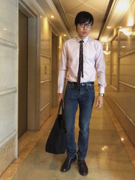 「SAINT LAURENT PARIS（サンローランパリ）のアイテム（ネクタイ）」を使った、LKさん（メンズ・178cm）の夏コーディネート