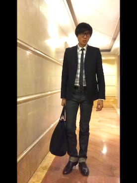 「SAINT LAURENT PARIS（サンローランパリ）のアイテム（ネクタイ）」を使った、LKさん（メンズ・178cm）の春コーディネート