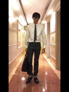 「SAINT LAURENT PARIS（サンローランパリ）のアイテム（ネクタイ）」を使った、LKさん（メンズ・178cm）の夏コーディネート