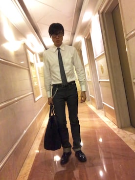 「SAINT LAURENT PARIS（サンローランパリ）のアイテム（ネクタイ）」を使った、LKさん（メンズ・178cm）の夏コーディネート