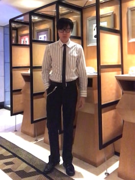 「SAINT LAURENT PARIS（サンローランパリ）のアイテム（ネクタイ）」を使った、LKさん（メンズ・178cm）の夏コーディネート