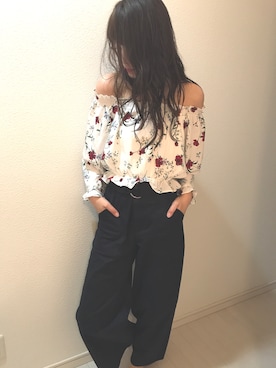 「アイテム（チューブトップ）」を使った、ぱんださんさん（レディース・165cm・10代）の秋コーディネート