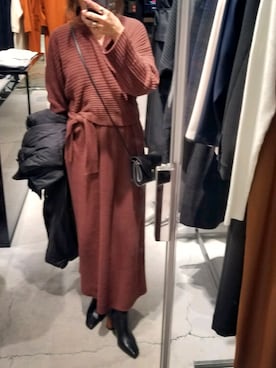 「TIDEWAY（タイドウェイ）のアイテム（財布）」を使った、reeさん（レディース・158cm）の秋コーディネート