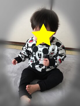 「西松屋（ニシマツヤ）のアイテム（スウェット、ブラック系）」を使った、TOTOさん（レディース・170cm）の冬コーディネート