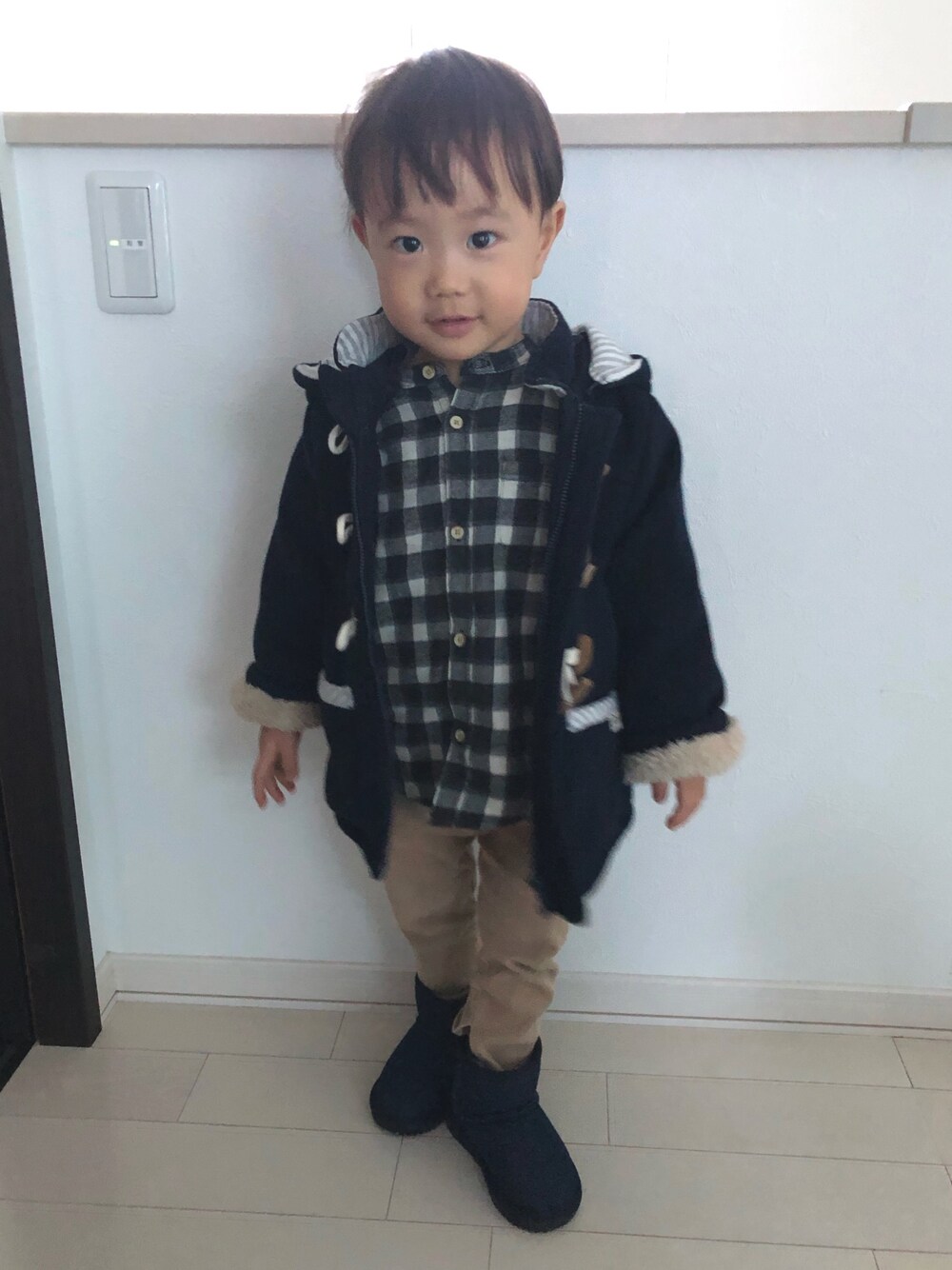 「おとこのこ、2歳、90cm、ZARA KIDS、ユニクロ、キムラタン、ギンガムチェック」｜「KIMURATANのアイテム（ダッフルコート、ブルー系）」を使った、shiroさん（キッズ・90cm）の冬コーディネートの1枚目の写真