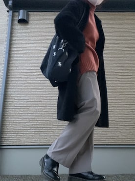 「Abercrombie&Fitch（アバークロンビーアンドフィッチ）のアイテム（バッグ）」を使った、minminさん（レディース・160cm）の冬コーディネート