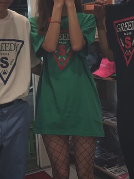 「gReedy（グリーディー）のアイテム」を使った、あ おさん（レディース・165cm）の秋コーディネート