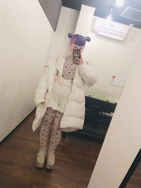 「BellyButton（ベリーボタン）のアイテム」を使った、🦔むなっとね🦔さん（レディース・153cm）の冬コーディネート
