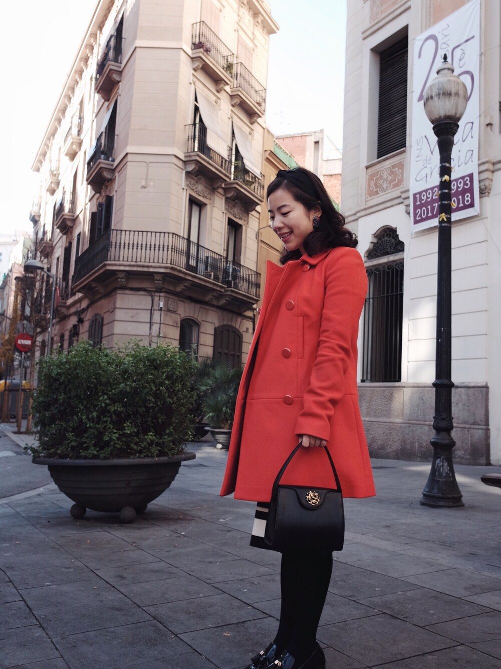 「daily look、date style♡、ootd、outfit、outfitoftheday、travel、holiday、casual」｜「Tara Jarmonのアイテム（ダッフルコート、レッド系）」を使った、自然卷tutuさん（レディース・160cm）の冬コーディネートの1枚目の写真