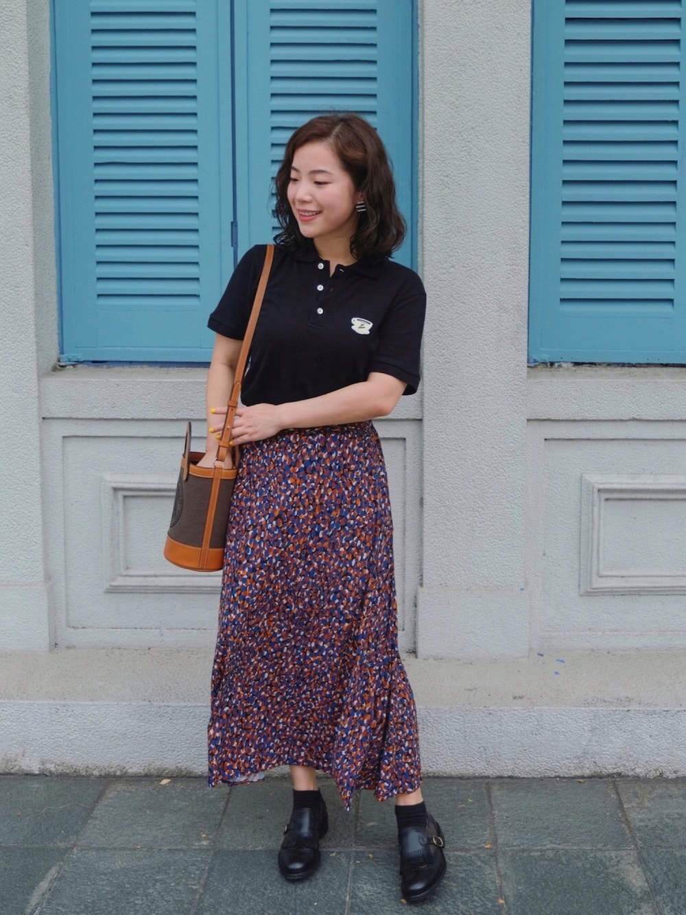 「daily look、date style♡、weekend、ootd、outfit、outfitoftheday、casual、夏コーデ」｜「Maison Kitsuneのアイテム（ポロシャツ、ブラック系）」を使った、自然卷tutuさん（レディース・160cm）の春コーディネートの1枚目の写真