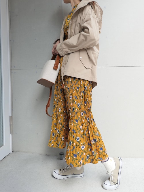 Corners コーナーズ のマウンテンパーカーを使った人気ファッションコーディネート Sciaky