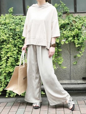 「CORNERS（コーナーズ）のアイテム（その他パンツ）」を使った、Mamiさん（レディース・160cm）の夏コーディネート
